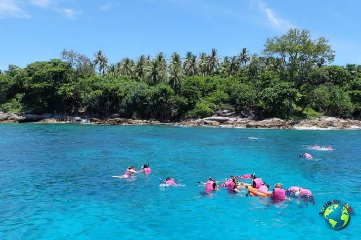 Private Charter Speedboat Around Phuket Island - 40 Passenger