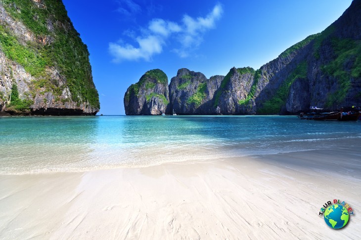 Private Charter Speedboat to PhiPhi Island & Krabi or Lanta - 20 Passenger