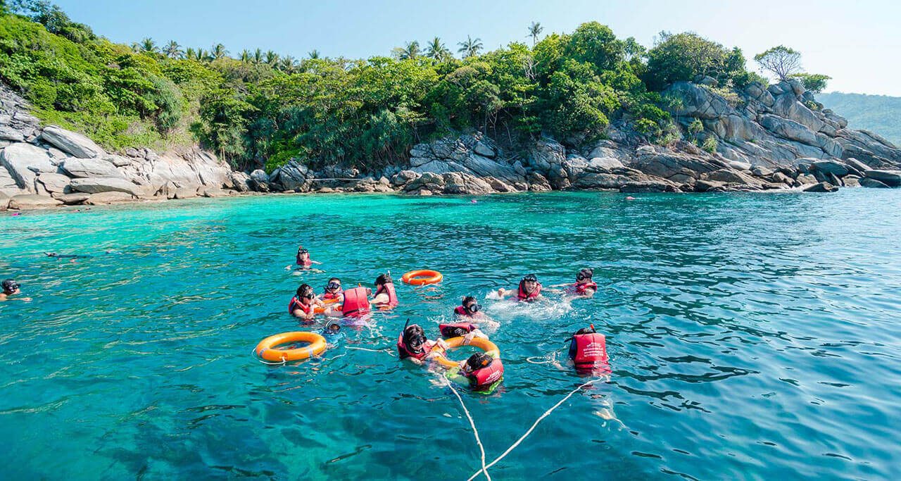 Day Trip Maithon Hey & Racha Island Speed Boat By YP - เกาะไม้ท่อน เกาะเฮ เกาะราชา เต็มวัน